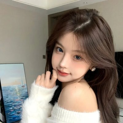 9顶假发的女孩封面